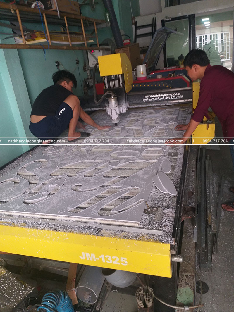 cat khac gia cong laser cnc 18